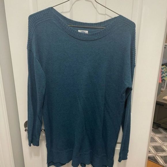 Old Navy Sweaters - Old Navy Sweater Large Pullover Blue